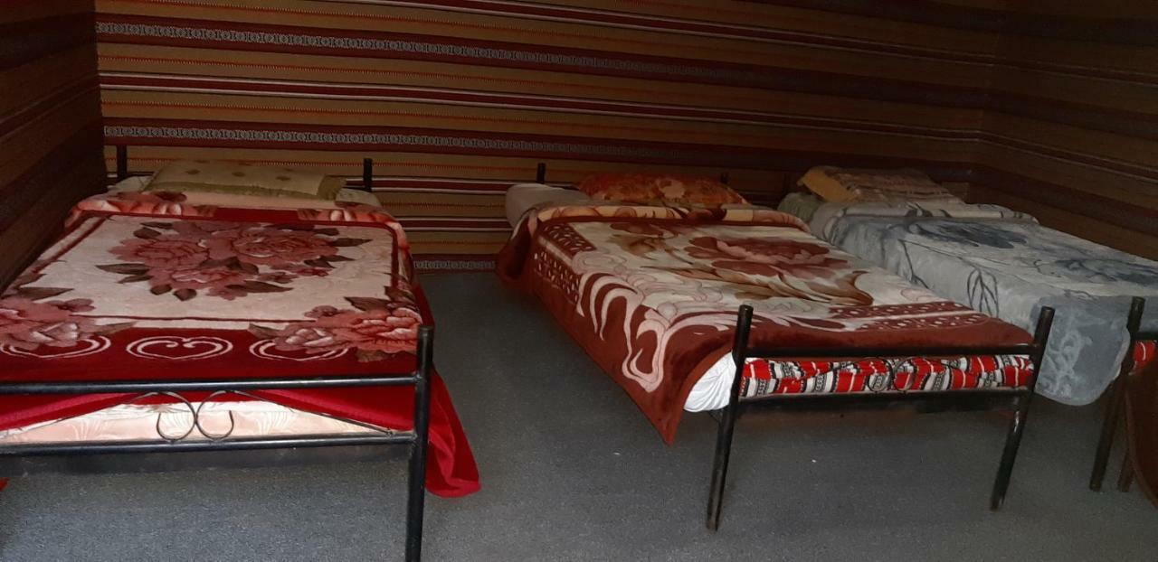 Hotel Bedouin Future Camp Wadi Rum Habitación foto