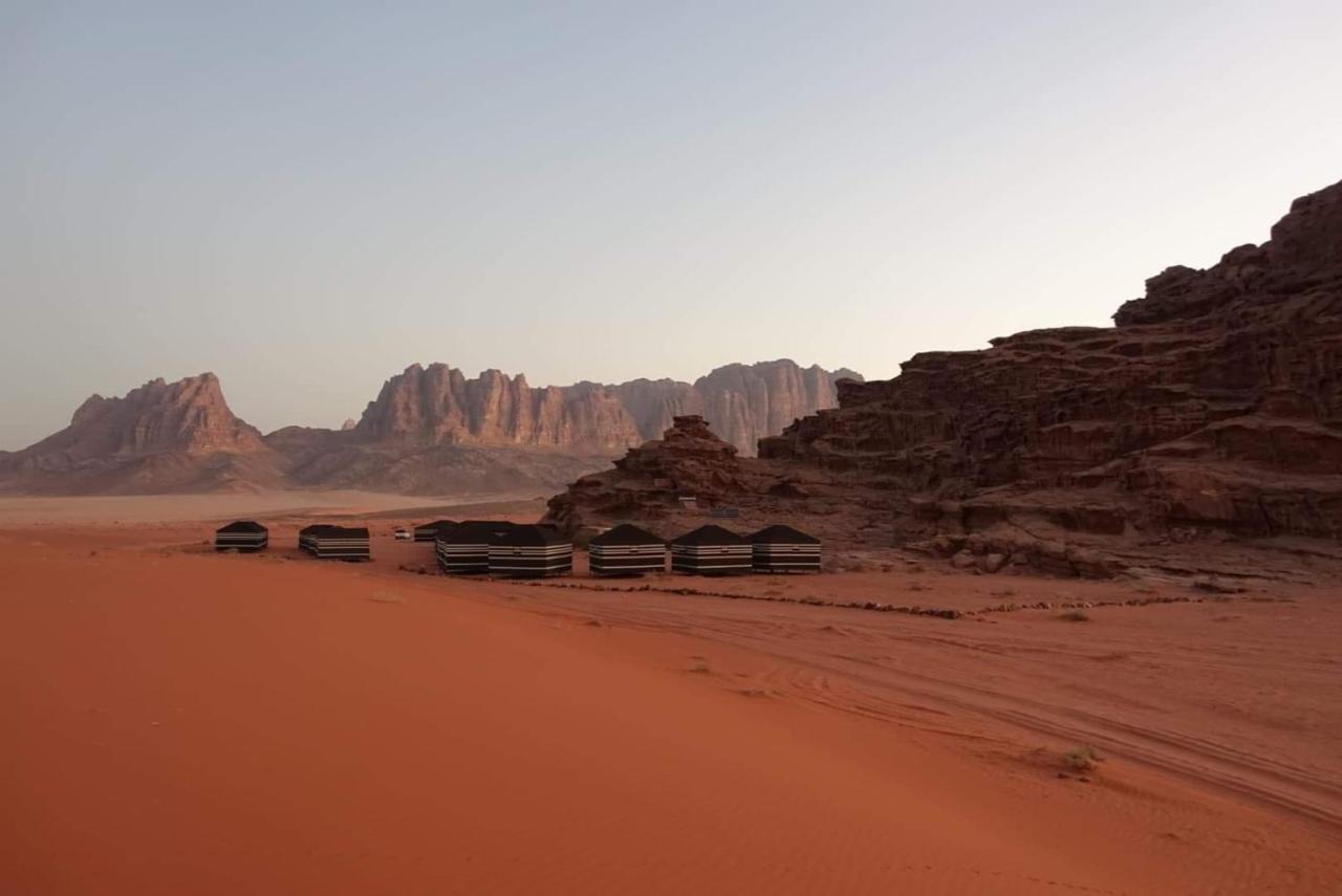 Hotel Bedouin Future Camp Wadi Rum Exterior foto